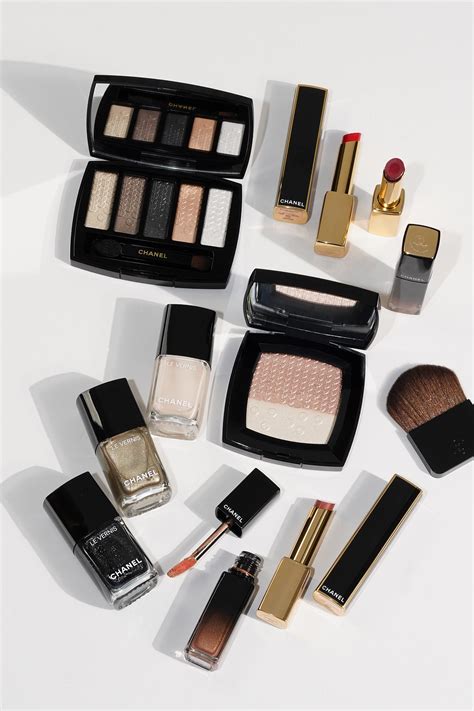 chanel holiday set canada|Chanel 2023 gift set.